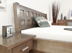 postel KIRA s úložným prostorem GWdesign